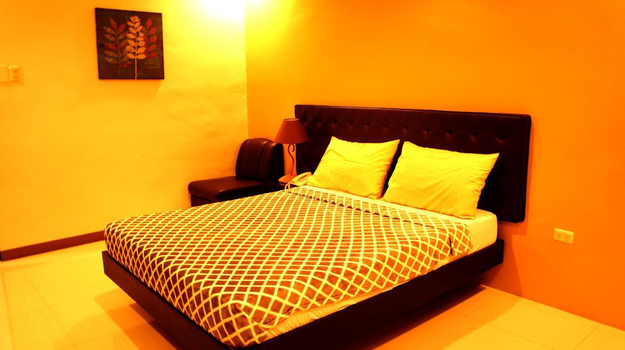 Urbantel Hotel Lucena Kültér fotó