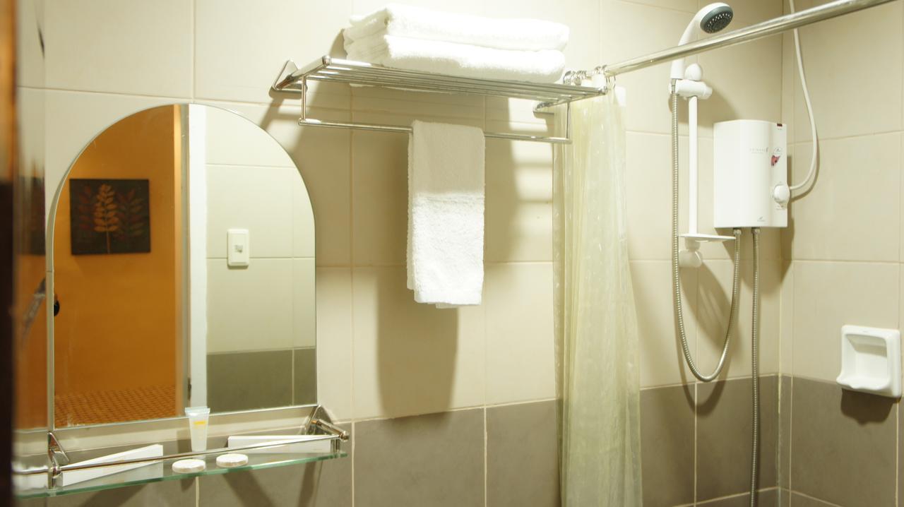 Urbantel Hotel Lucena Kültér fotó